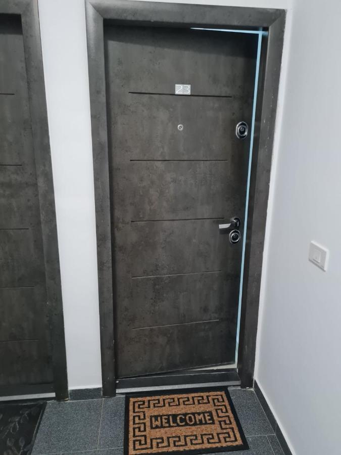 Deluxe 2 Bedroom Apartment With Balcony And Private Parking Bragadiru 외부 사진