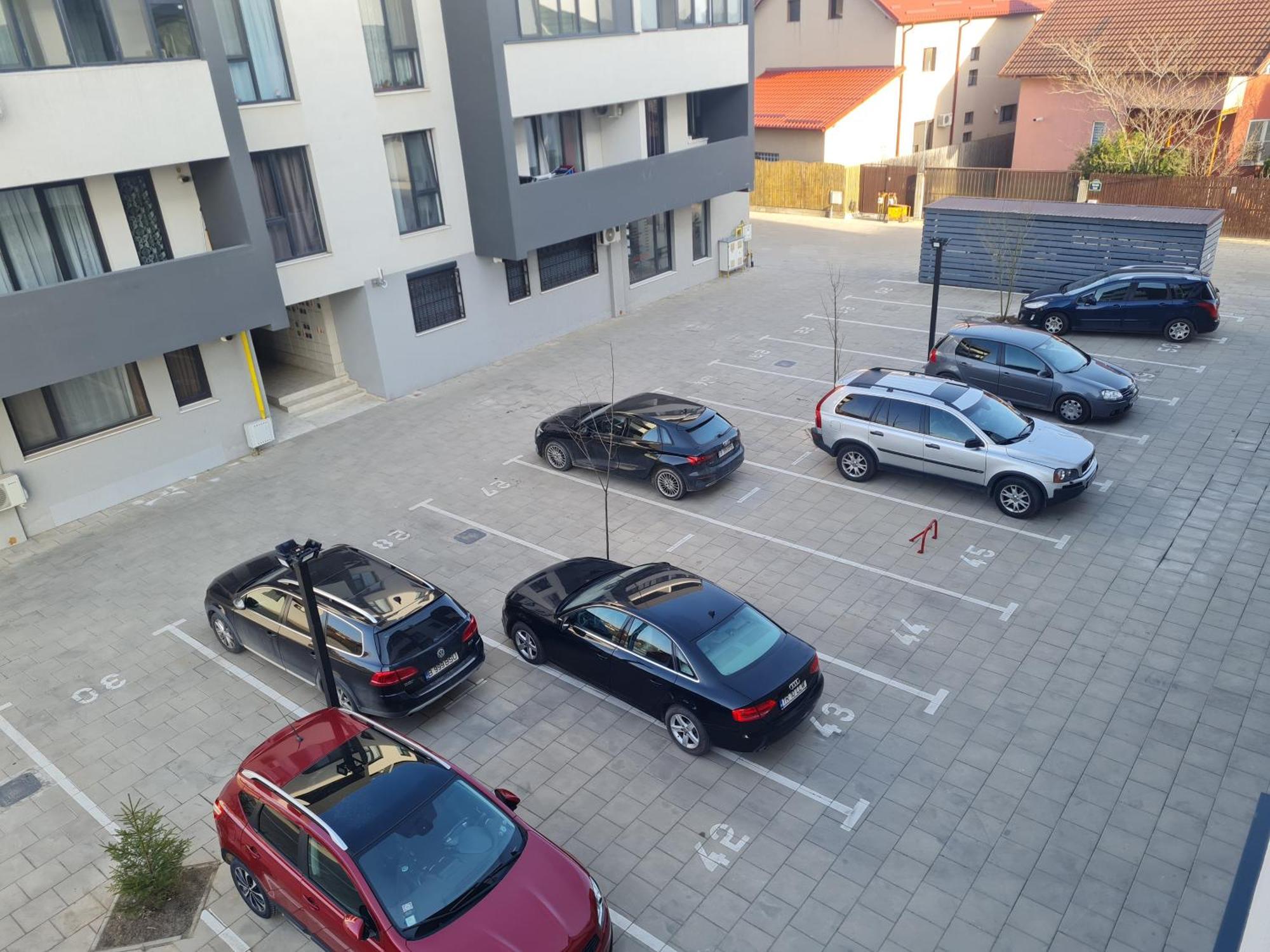 Deluxe 2 Bedroom Apartment With Balcony And Private Parking Bragadiru 외부 사진