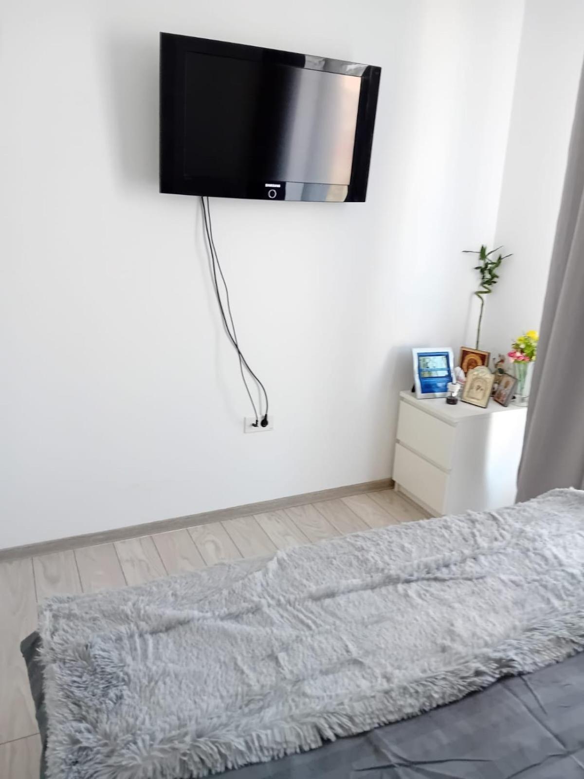 Deluxe 2 Bedroom Apartment With Balcony And Private Parking Bragadiru 외부 사진